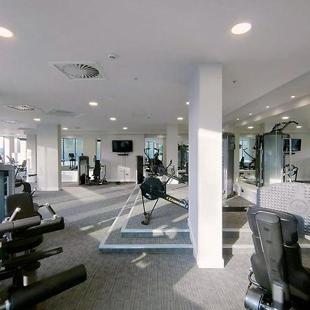 Snuggle Inn - Riverside Apartments - Views Over Looking London River Thames, Close To O2 Arena, London Excel, London City Airport, Thames Clipper- River Boat Service, Woolwich Ferry, Onsite Parking, Twin Room Option Available 외부 사진